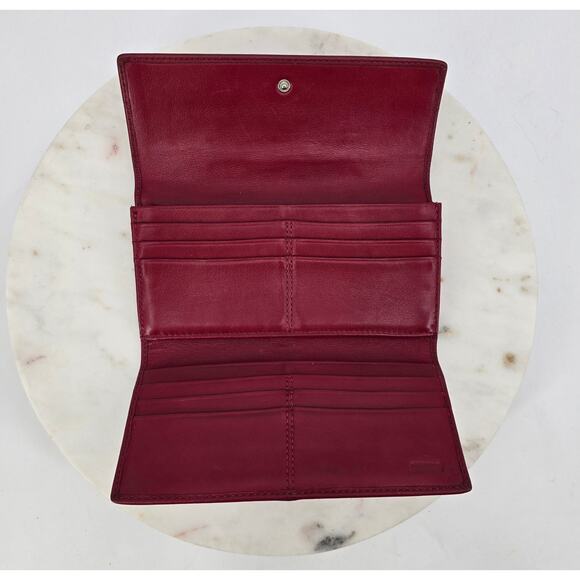 Coach Soho Soft Leather Pleated Trifold Wallet - Picture 4 of 5